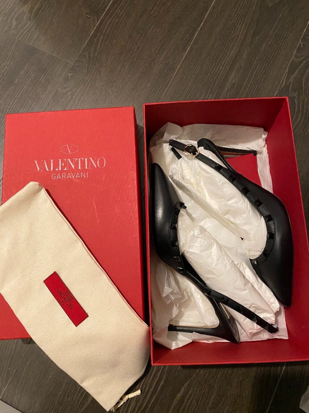 Valentino Garavani Rockstud Heels Smooth Matte Black Slingback Size 37.5 NEW